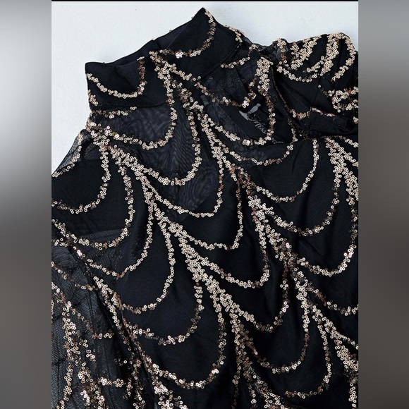 Party Wear - Picture 7 of 8